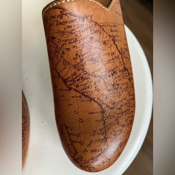 Patricia Nash Carmine Brown Leather Old World Map Slip On Clog/Mules Size 7.5 - Picture 10 of 10